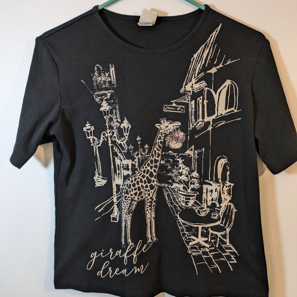 JESS & JANE Top Women's Giraffe Dream Print Black LARGE Short Sleeve